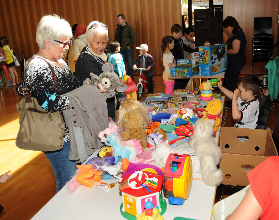 Kinderflohmarkt 10-05-2014 7.jpg