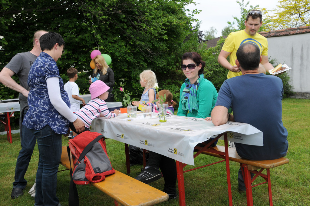 Kinderflohmarkt 10-05-2014 21.jpg