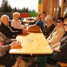 Die Bludenzer Seniorinnen und Senioren am Muttersberg.