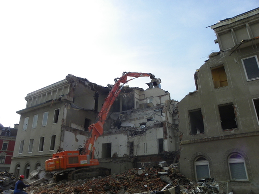 101_5276_jpg-1271458258