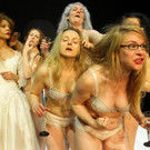 Aktionstheater Urauffu__hrung19.jpg