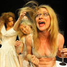 Aktionstheater Urauffu__hrung13.jpg