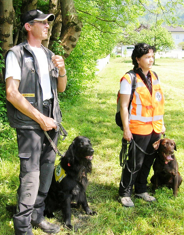 Bergrettung2Hunde.jpg