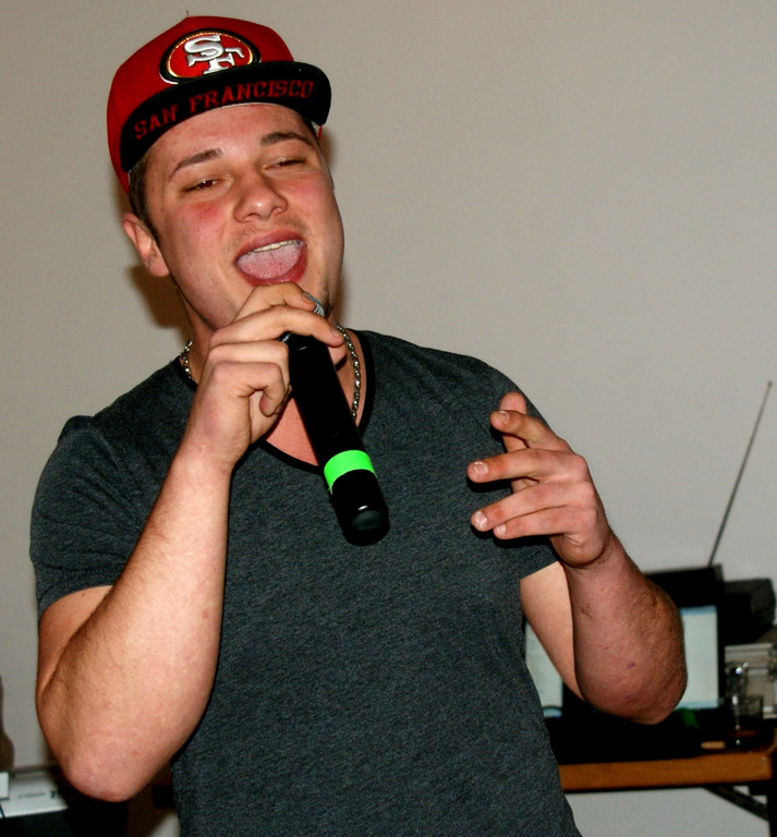 Rapper Smile _01_.jpg