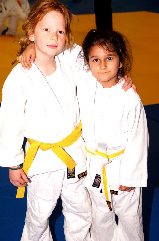 04 Maria _8_ und Tatevik _6_.JPG