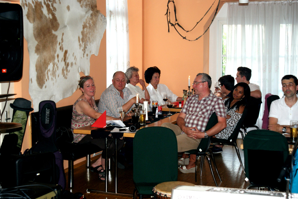 049 Begeistertes Publikum.JPG