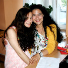 056 Simone Engel mit Tochter Giulia - stolze Mama_.JPG