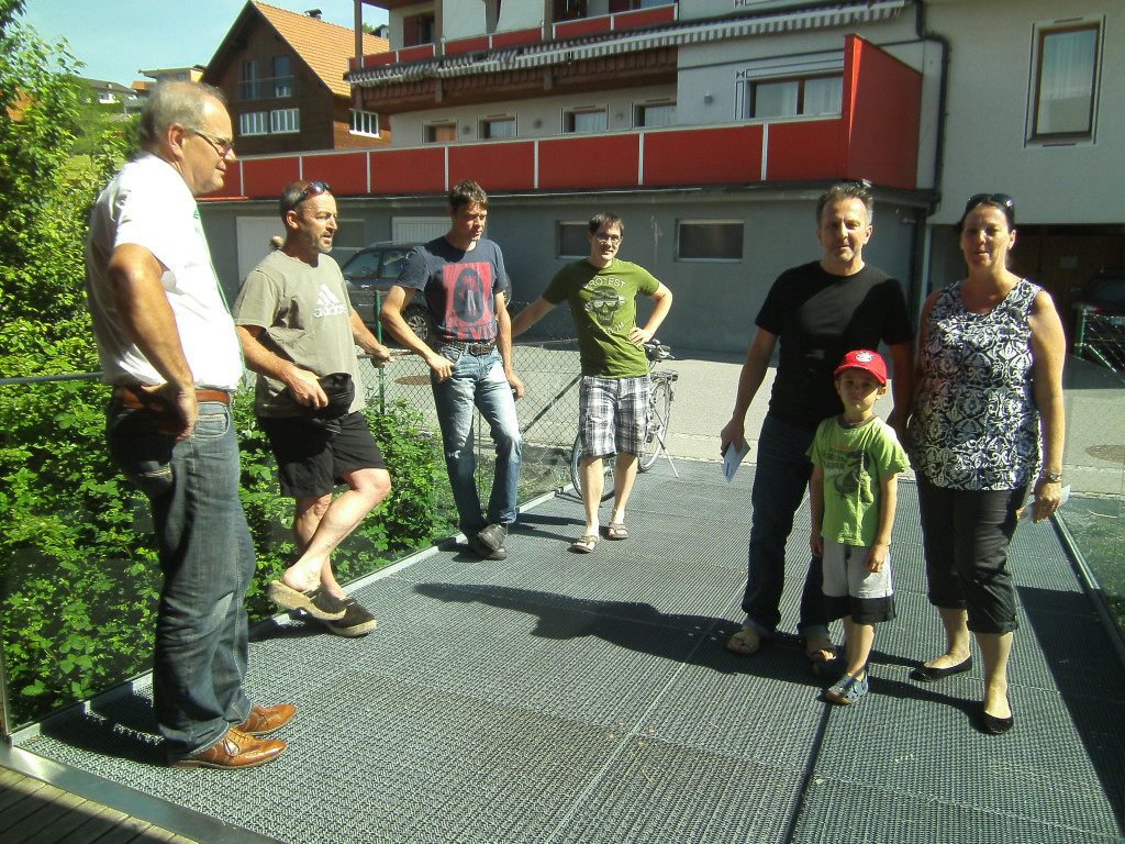 sonnige Laune bei EU-Wahl 2014.JPG