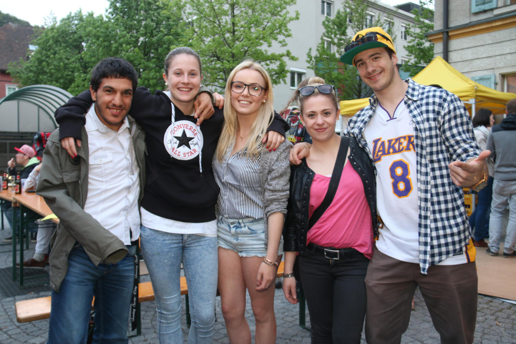 IMG_6885_Velih Johanna Chiara Anja und Nino.JPG