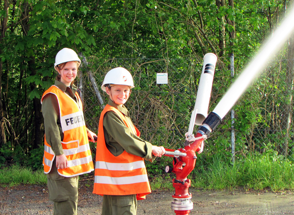 Feuerwehrjugend 1.jpg