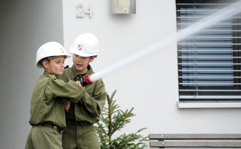 Feuerwehrjugend Kennelbach 22-05-2014 97.jpg
