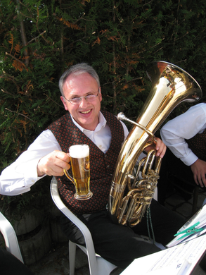 Auftritt Bierblosn Pfaenderdohle _8__jpg-1271598397