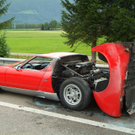 Lamborghini fängt auf Autobahn Feuer