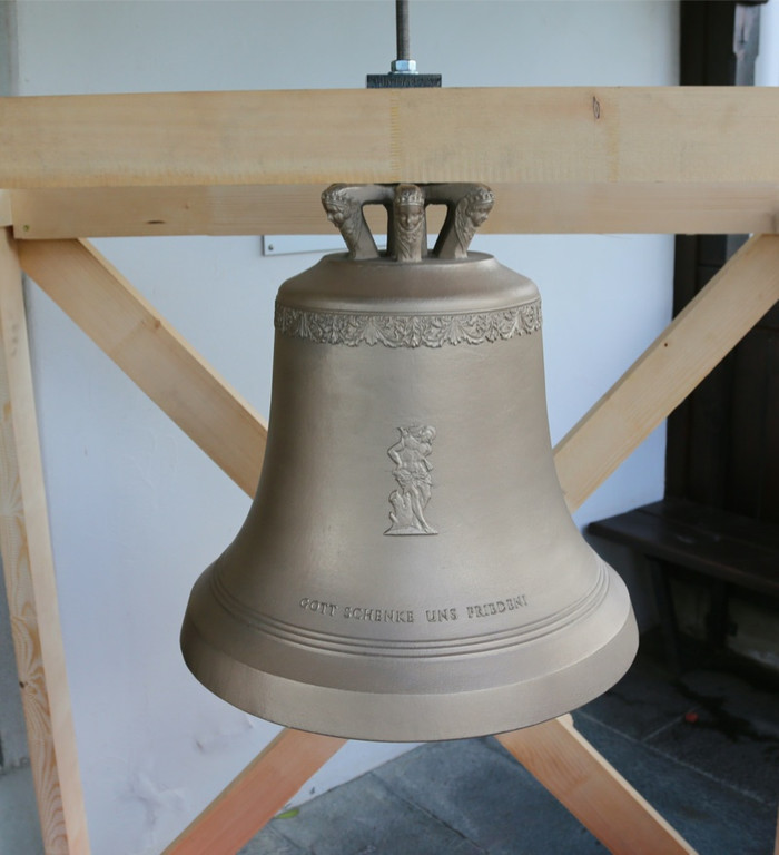 KOE_Friedensglocke Kapelle Bangs 3.jpg
