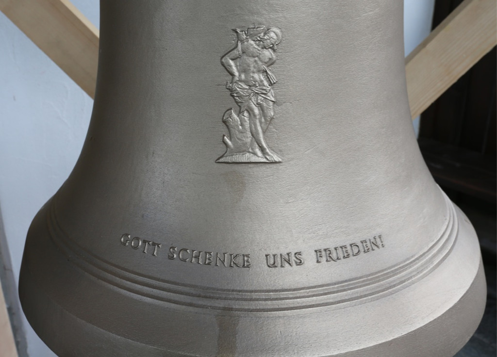 KOE_Friedensglocke Kapelle Bangs 4.jpg