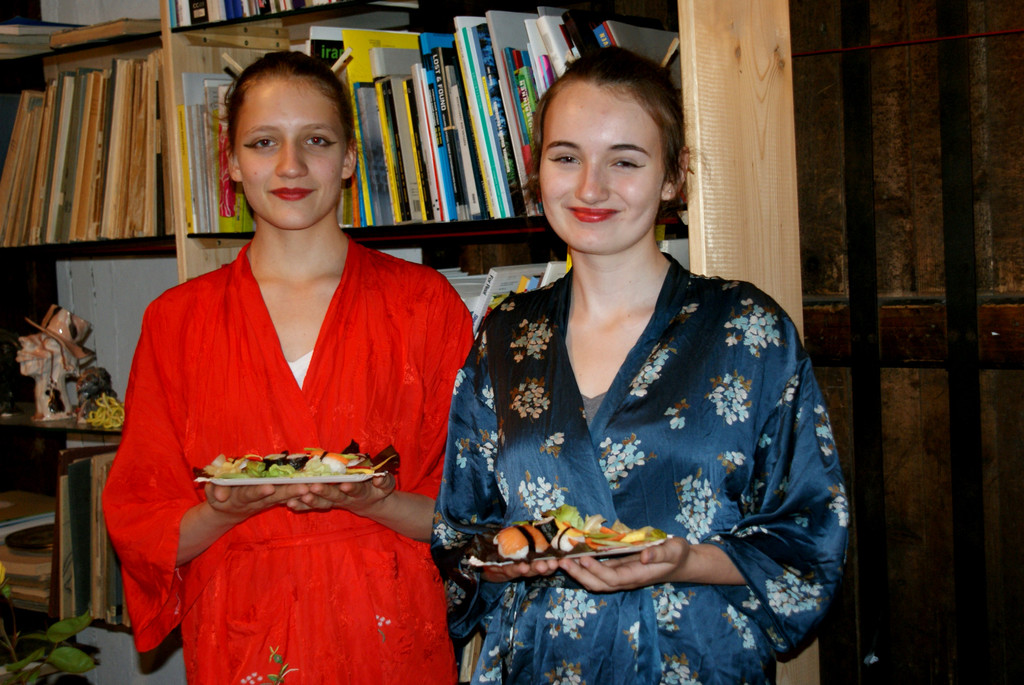 35 Jenny und Nicola - Ni-Jen.JPG
