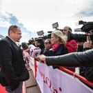 Gery Keszler bei der Ankunft der Stars __ MatthiasHeschl_comRed Bull Contentpool.jpg