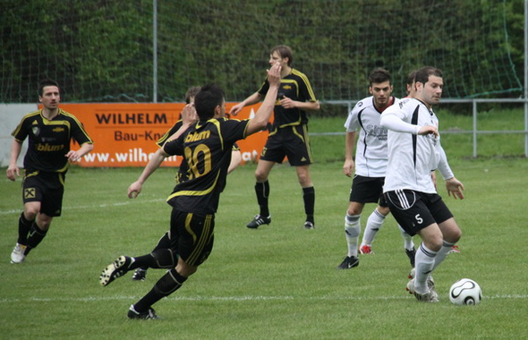 Maeder - Hoechst 010 003_jpg-1271618339