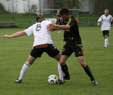 Maeder - Hoechst 010 081_jpg-1271618483