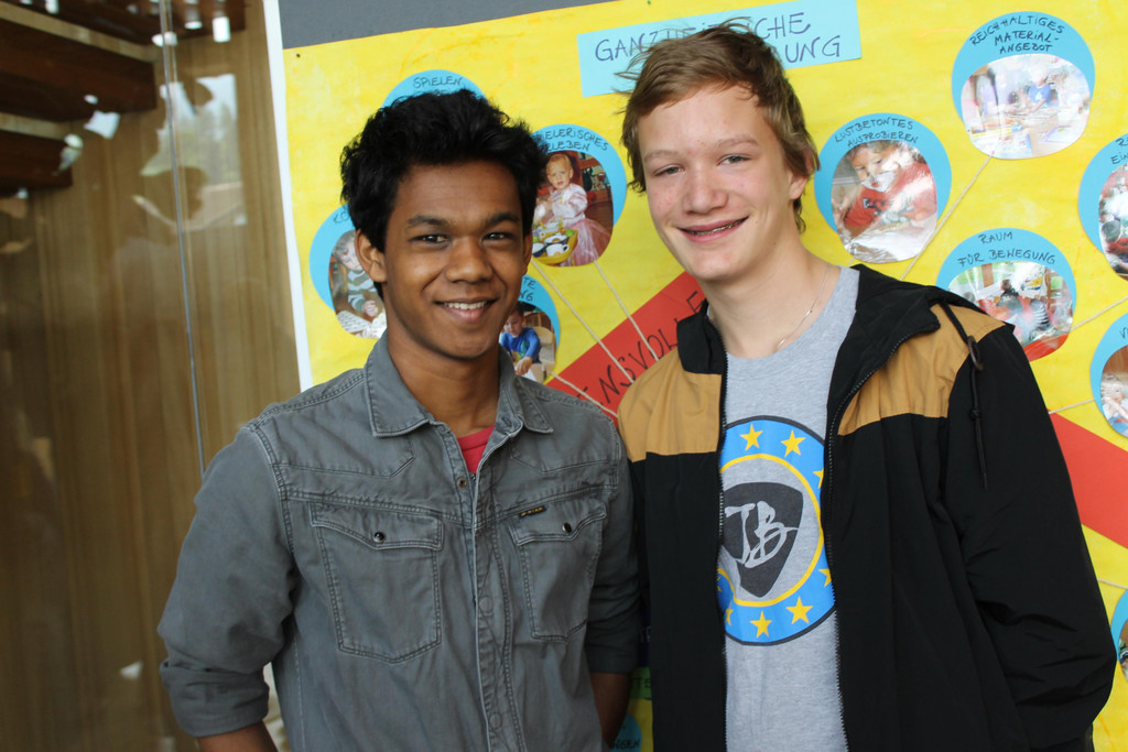 Die Ehemaligen Bran und Sebastian.JPG