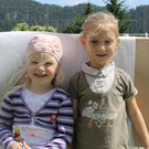 Victoria und Aline.JPG