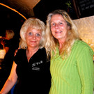 76 Rosmarie und Elisabeth.JPG