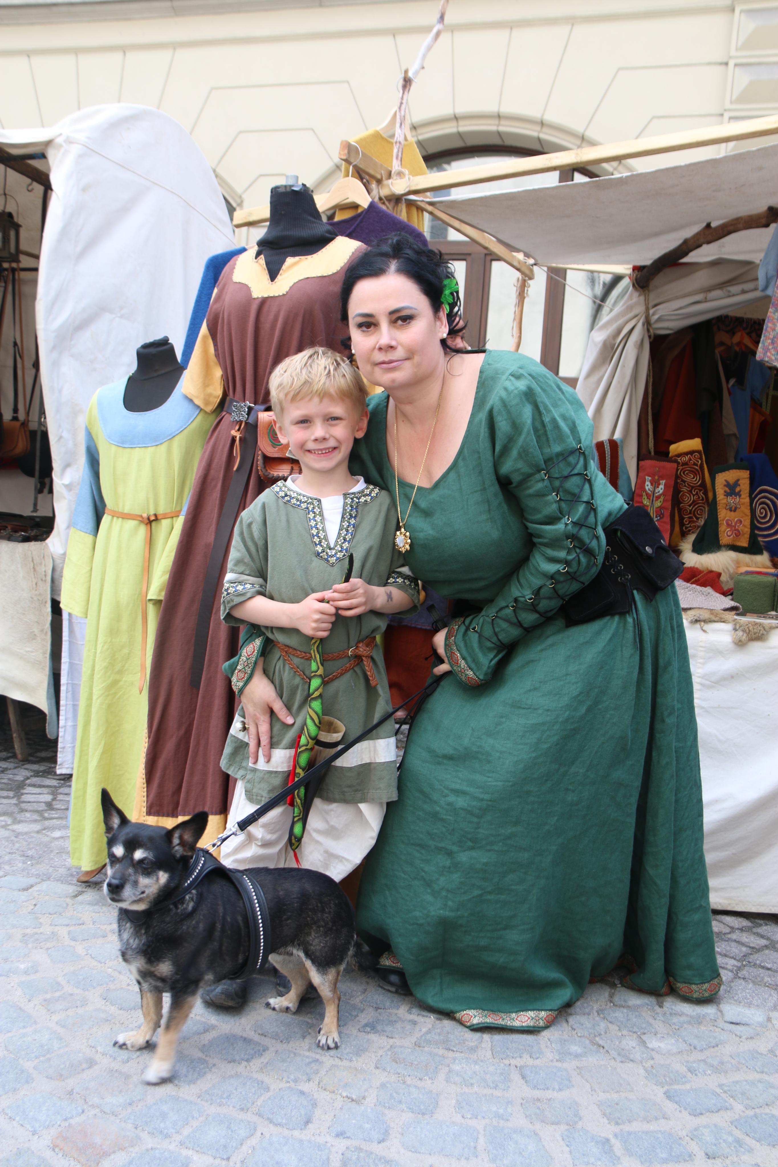 IMG_7018_Anetta_ Siegried und Hund Greta.JPG