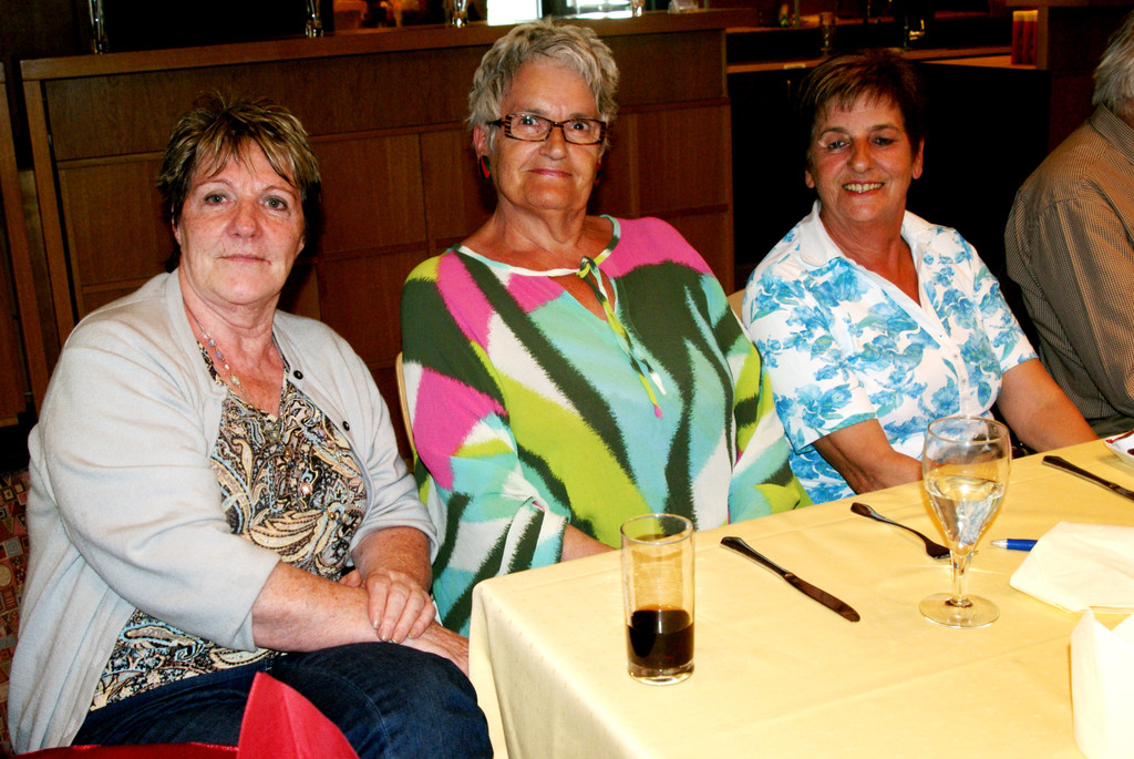 08 Evi_ Anni_ Edith.JPG