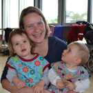 DSC_0165 Daniela mit Leonora und Valentina.JPG