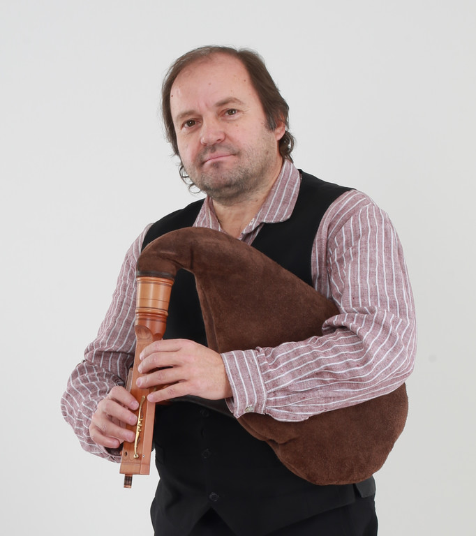 Ceccola polifonica Pichler.jpg