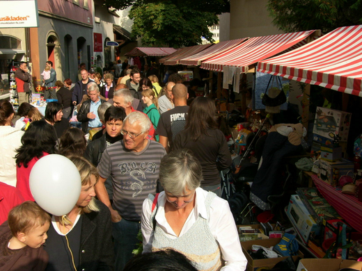sm_gemeinde_troedelmarkt02_JPG-1271660471
