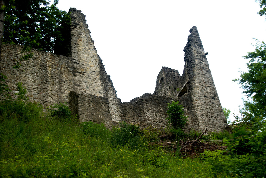 # Titelbild _31_ Die beeindruckende Burgruine.JPG