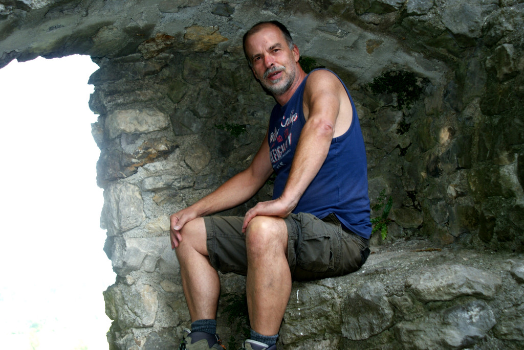 17 Hans genie__t die atemberaubende Aussicht.JPG