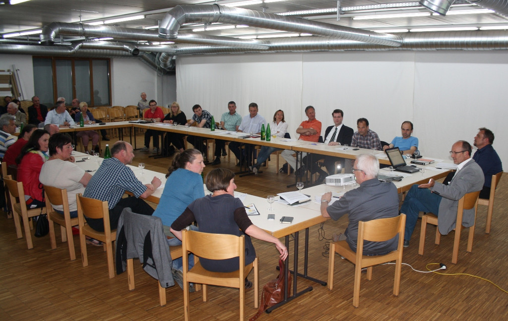 GV Sitzung Gemeindeamt Juni 2014 _7_.JPG