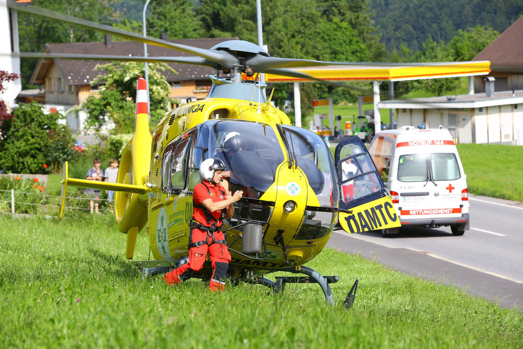 Verkehrsunfall Thu_____ringerberg10.jpg