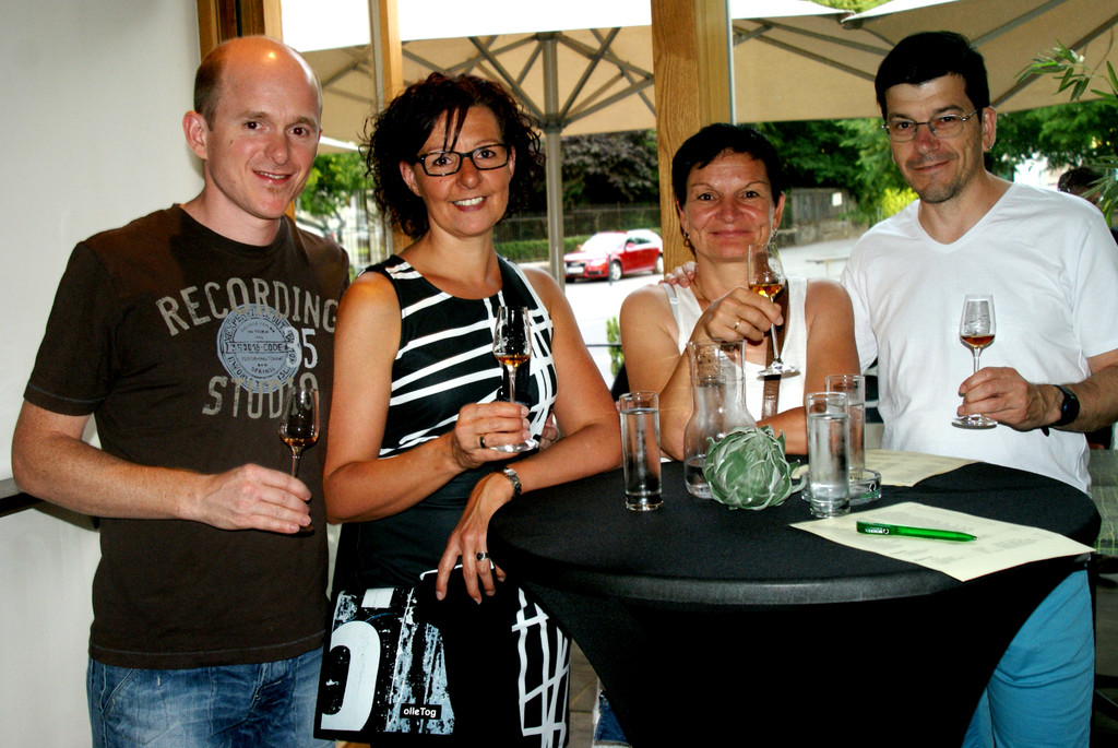 01 Barbara_ Christine_ Markus und Thomas.JPG