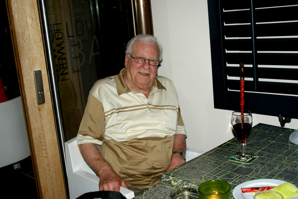 23 Walter genie__t die gute Stimmung.JPG