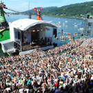 Red Bull Tag am See mit Cro – 3 Konzerte, 3 Länder, 1 Tag