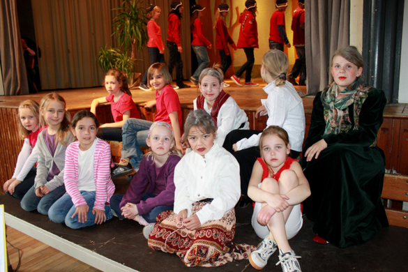 VolksschuleTheater Event _22__jpg-1271692047