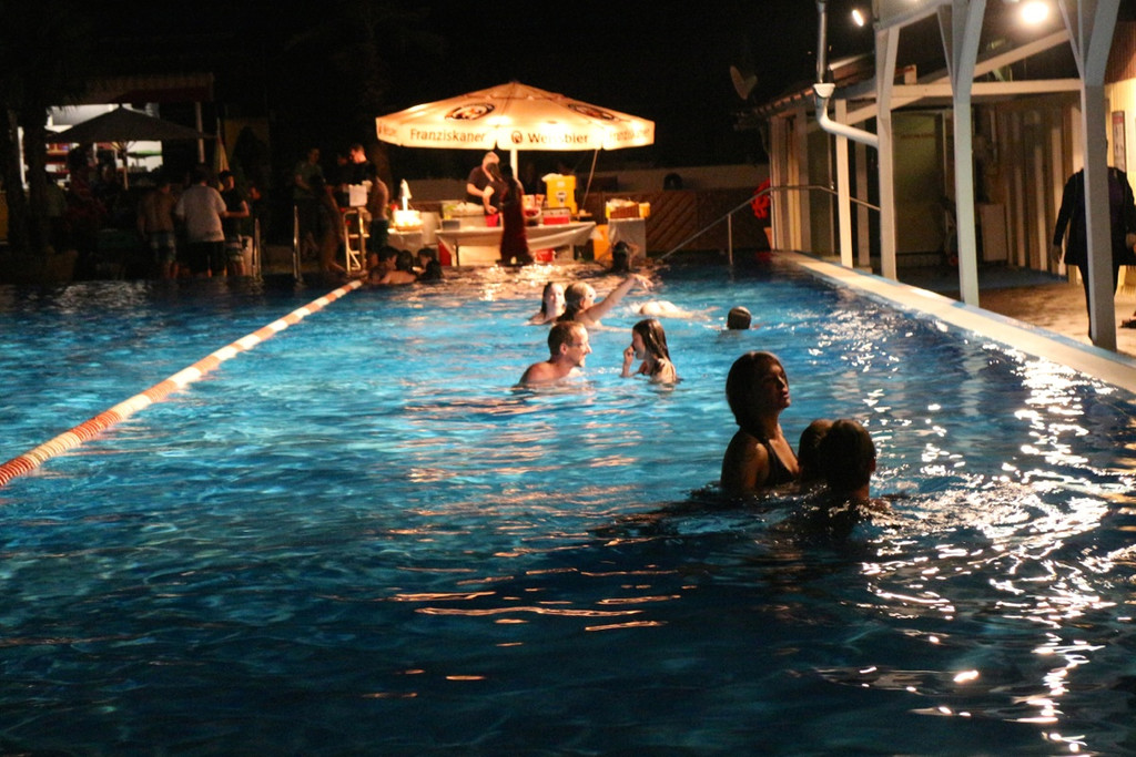 KOE_Vollmondschwimmen 2014-06 44.jpg