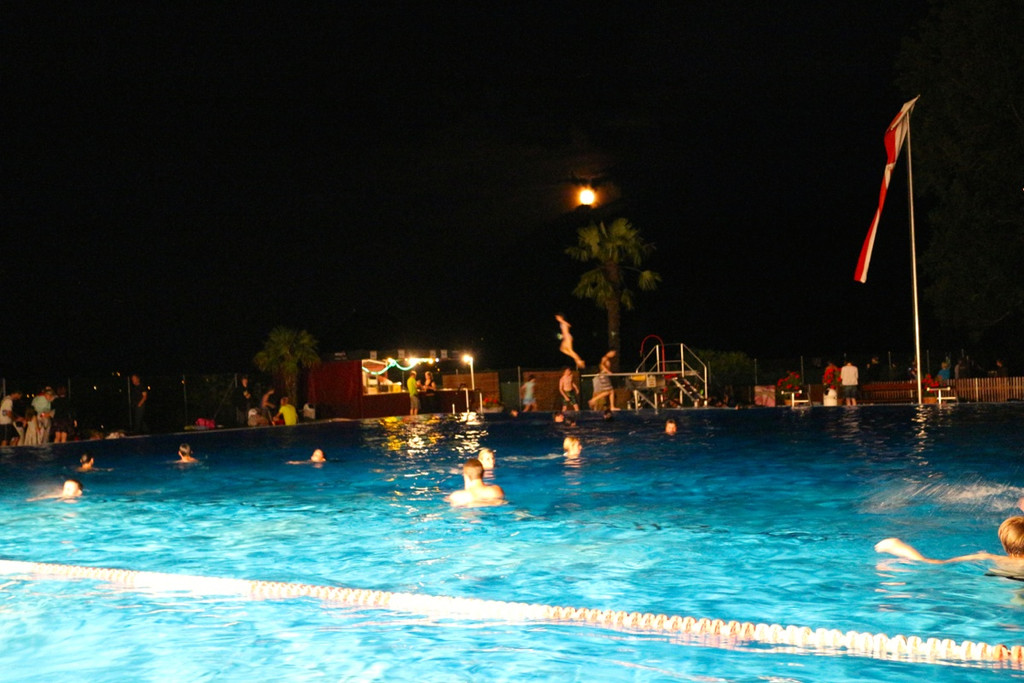 KOE_Vollmondschwimmen 2014-06 50.jpg