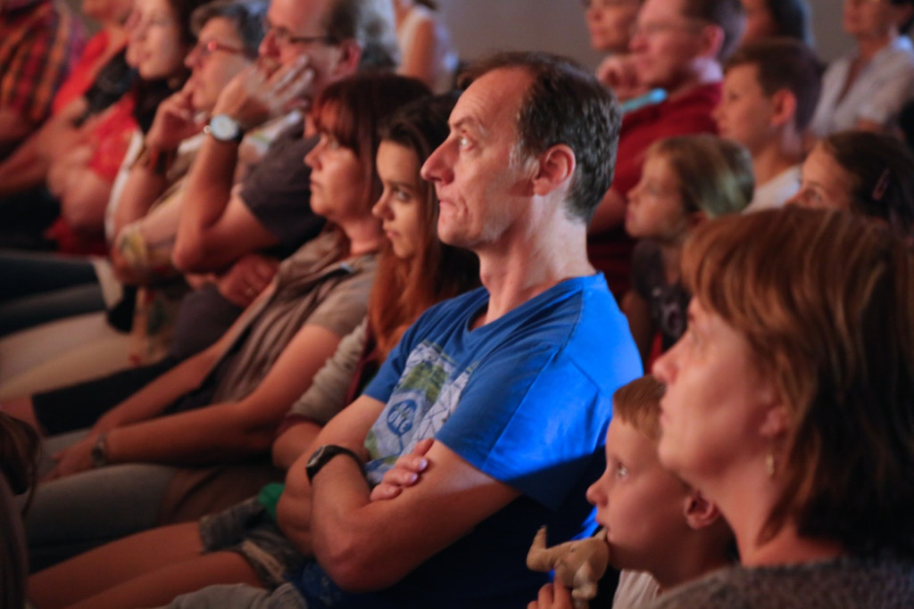 KOE_Kindertheater Goefis 12.jpg