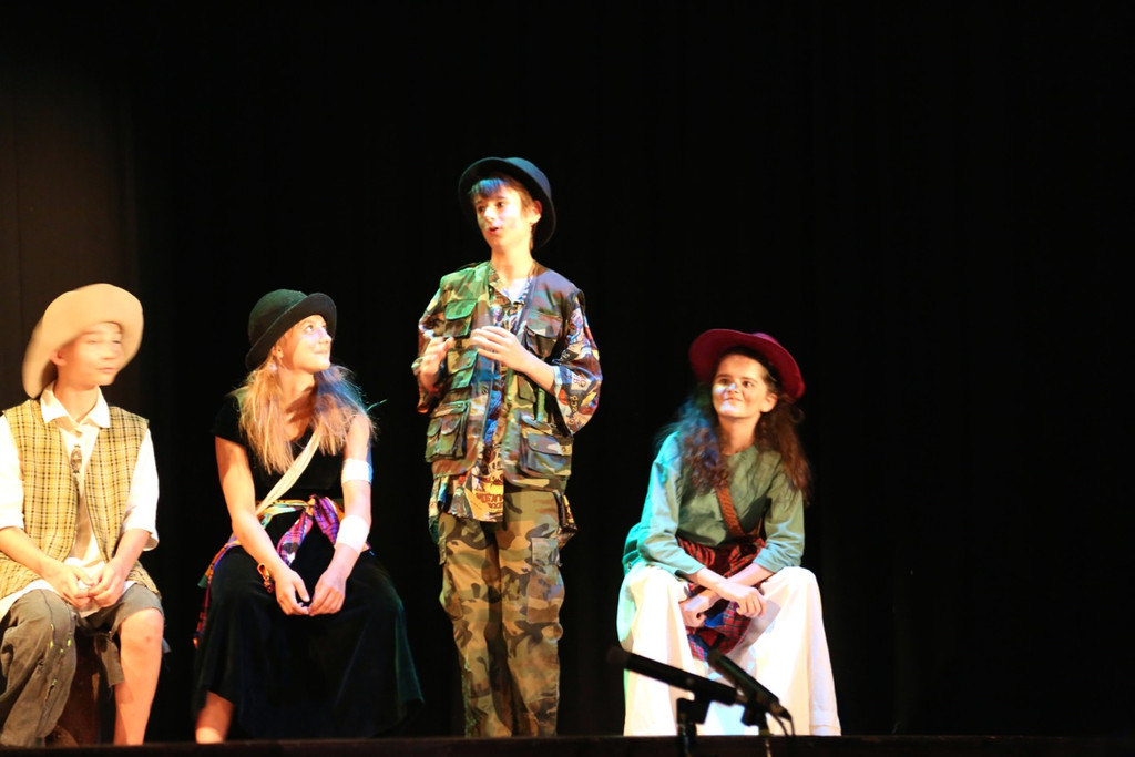 KOE_Kindertheater Goefis 39.jpg
