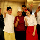 Die K__chenlehrlinge sind gut drauf.JPG