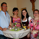 Markus und Angelika Kurz_ Sabine und Nicole.JPG