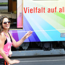 1059485111-1.jpg