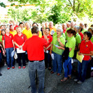 Der Eintracht Chor begleitete musikalisch.JPG