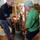KOE_Neue Glocke Bangs im Turm 19.jpg
