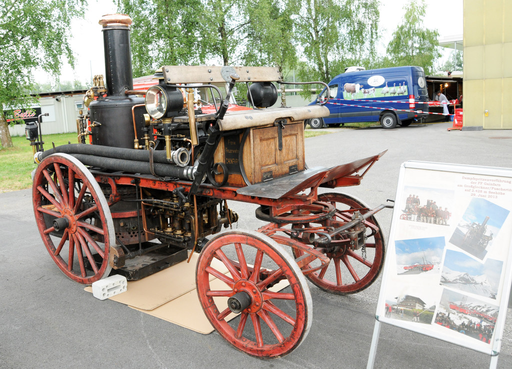 Feuerwehr-Oldtimer 20-06-2014 9.jpg