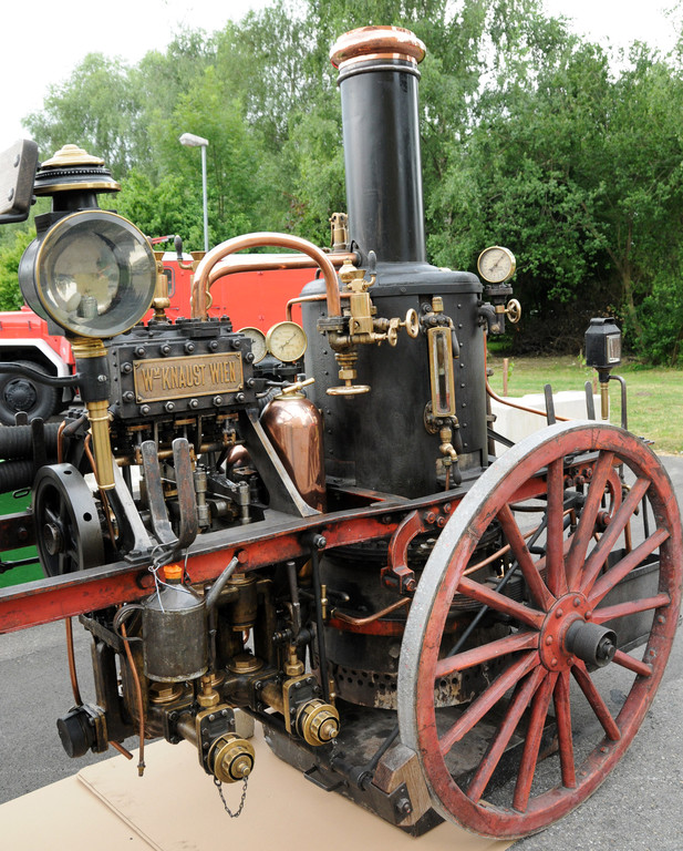 Feuerwehr-Oldtimer 20-06-2014 10.jpg